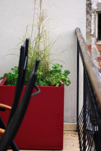 Sklolaminátové květináče na míru