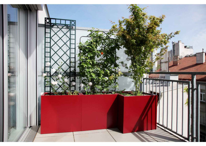 Venkovní truhlíky pro moderní terasu