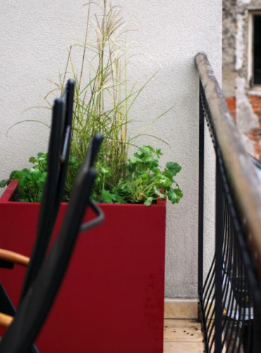 Sklolaminátové květináče na míru